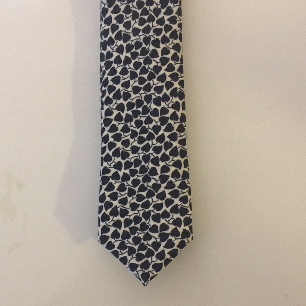 Men’s Burberry tie
